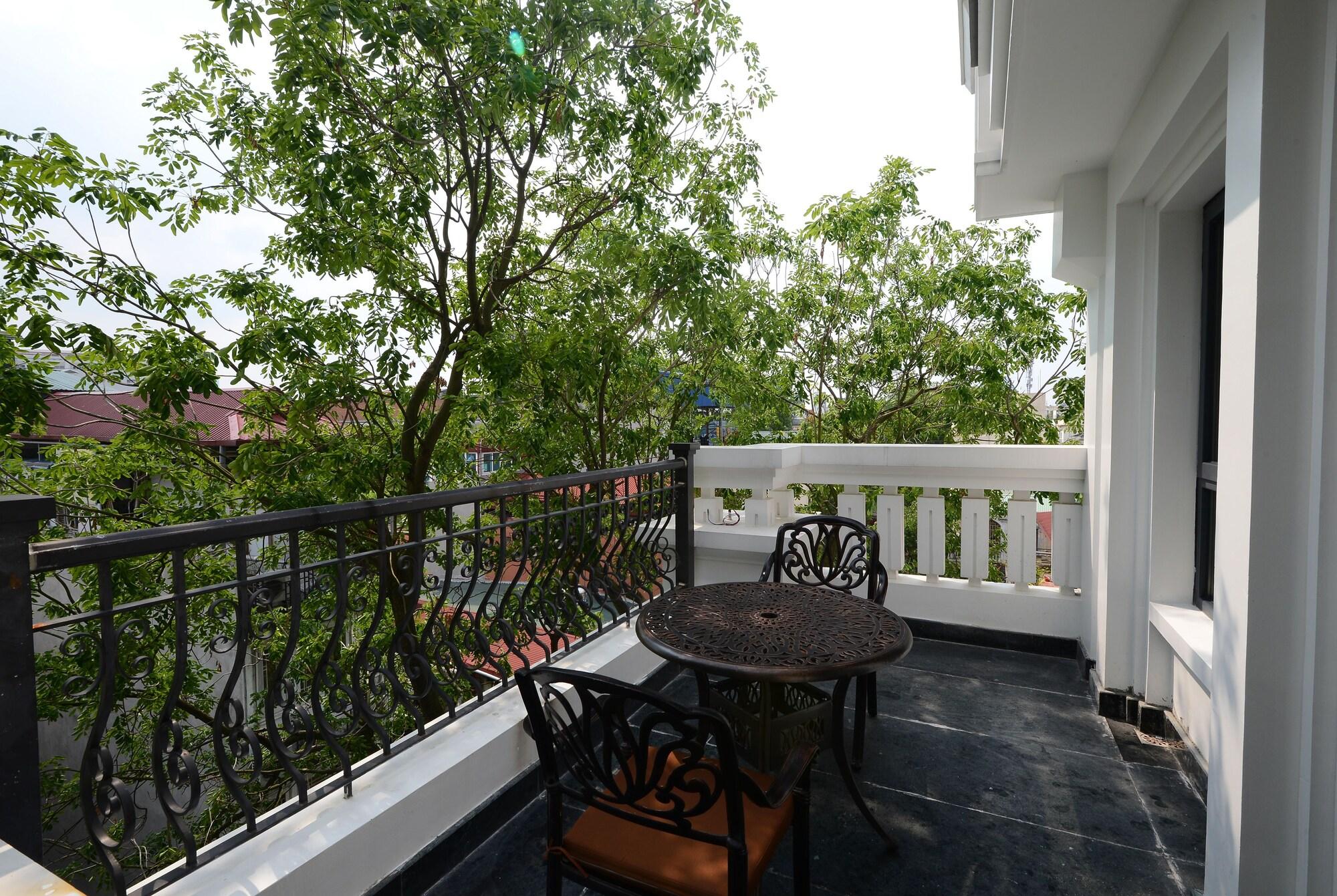 The Chi Boutique Hotel Ханой Екстериор снимка