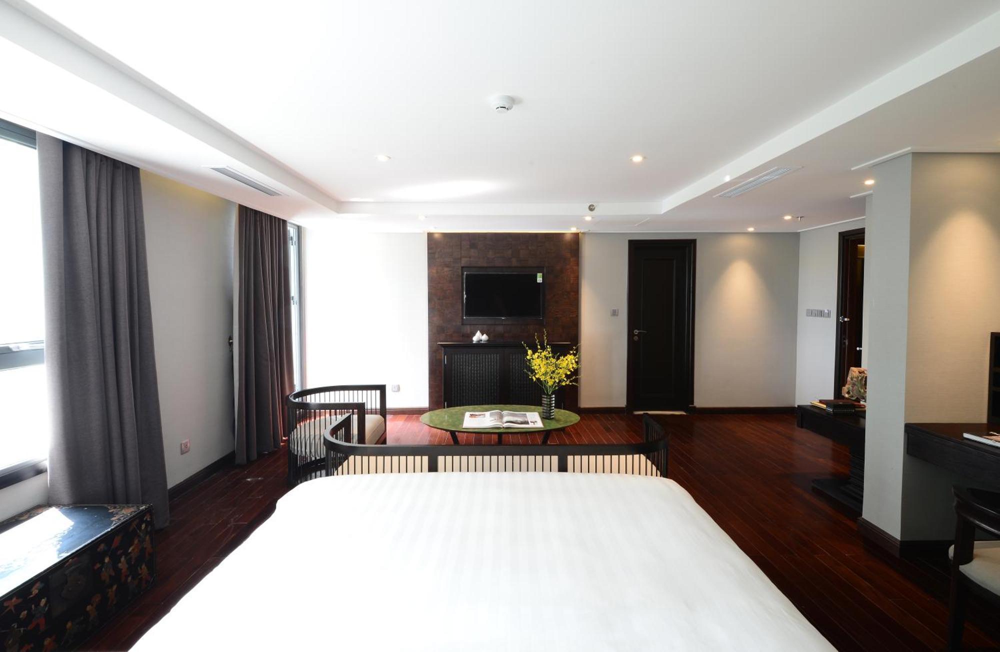 The Chi Boutique Hotel Ханой Екстериор снимка