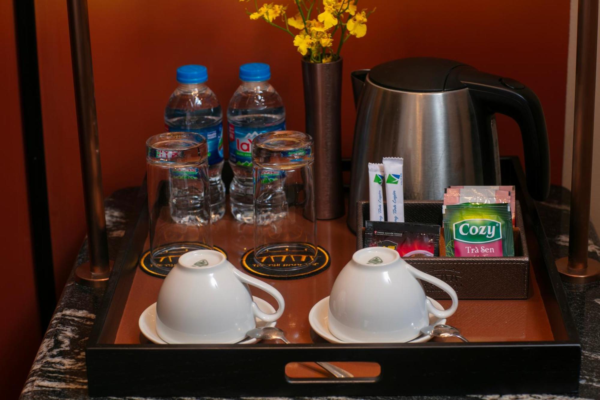 The Chi Boutique Hotel Ханой Екстериор снимка